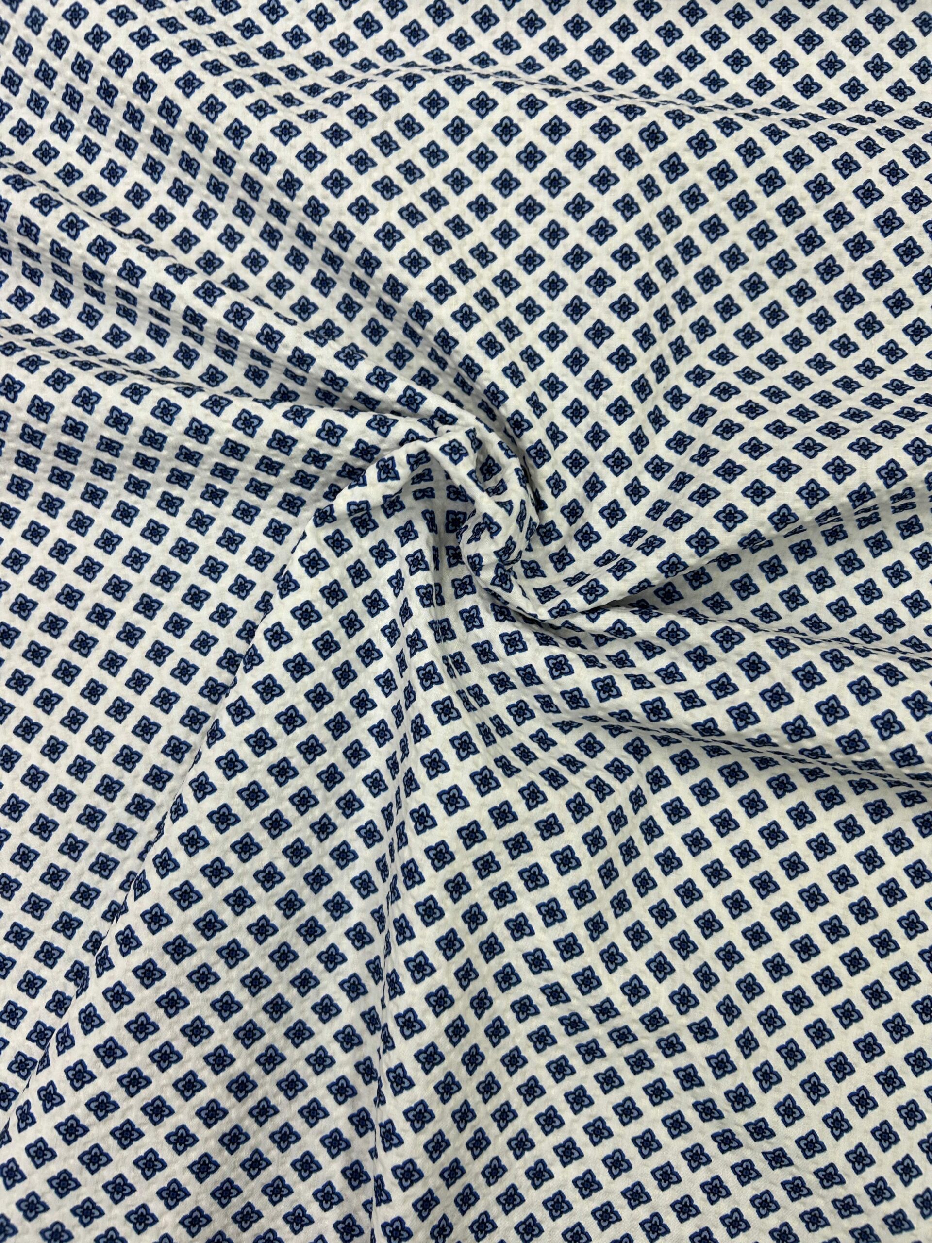 100% Cotton Seersucker White/Blue Motif - Image 3